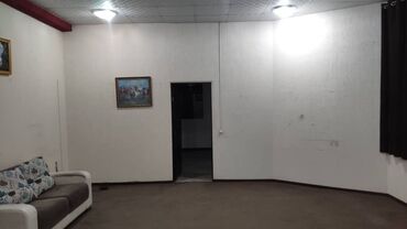 маршурут арендага берилет: Джал мкр Сдается офис Площадь: 45м2 Этаж: 1 1 линия С оборудованием