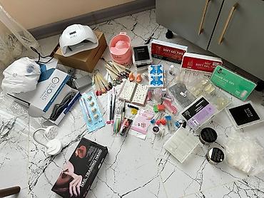 Manıkür ücün tam professional dest.Bezileri tam yenıdır.Qiymet COX