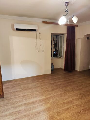 Uzunmüddətli kirayə mənzillər: Bayılda,2 otaq + 1 kiçik otaq,3/1-i,h/t, ayrı girişi olan bina evi -da lalafo.az — 6 Uzunmüddətli kirayə mənzillər: Bayılda,2 otaq + 1 kiçik otaq,3/1-i,h/t, ayrı girişi olan bina evi — 6