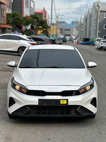 Продажа авто: Kia K3: 2022 г., 1.6 л, Автомат, Бензин, Седан — 2