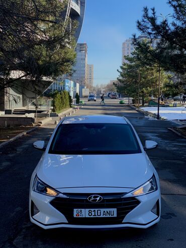 хундай аванте: Hyundai Avante: 2018 г., 1.6 л, Автомат, Газ, Седан