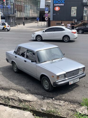 продаю нексия 1: ВАЗ (ЛАДА) 2107: 2010 г., Механика, Седан