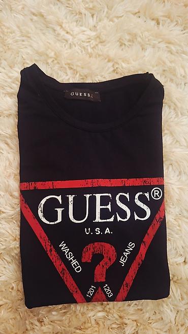 GUESS qadın köynəyi - Brend: GUESS - Model: Klassik üçbucaq loqolu