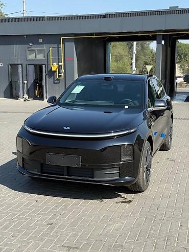 Lixiang: Lixiang L6: 2025 г., Вариатор, Гибрид, Кроссовер — 12