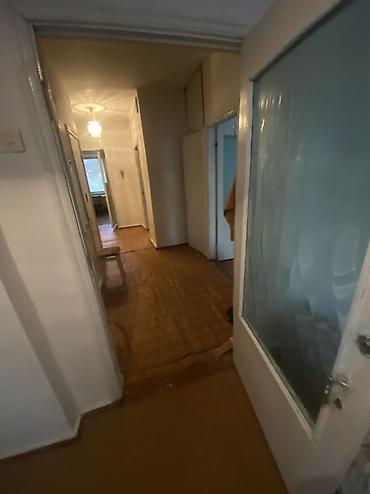 30000сом квартира: 3 комнаты, 63 м², Индивидуалка, 2 этаж, Старый ремонт — 6