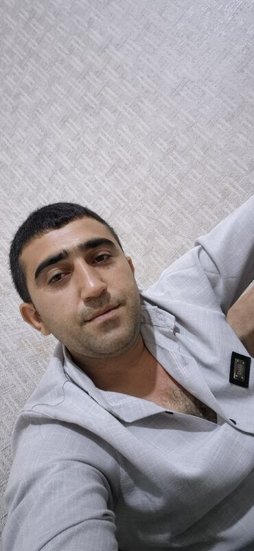 Sintezatorlar: Razilasma yolu ile fehle isi axtariram gundelik.yuklerin dasinmasi