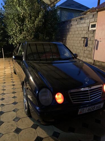 Mercedes-Benz: Mercedes-Benz E-Class: 2002 г., 2.6 л, Автомат, Бензин, Седан