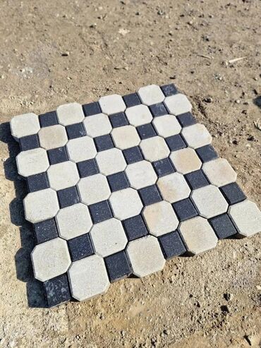 Beton bardürlar: Məhsul: Beton səki daşları və bordürlər Təsvir: - Vibropress üsulu — 5