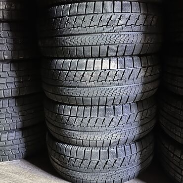 шины на фуру: Шины 215 / 55 / R 17, Зима, Б/у, Комплект, Легковые, Япония, Bridgestone