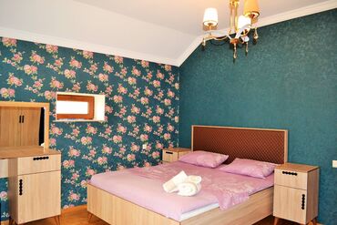 Günlük kirayə evlər: 270 kv. m, 6 otaqlı, Qaz, Kombi, Su -da lalafo.az — 5 Günlük kirayə evlər: 270 kv. m, 6 otaqlı, Qaz, Kombi, Su — 5