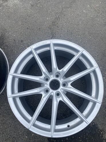 mersedes disk teker: R18 ArceoHyunday Kia Mersedes, BYD. çatsız qrıqsızdır. Barter