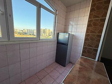 rayan building: Сдается 2 комнатная квартирав Джале. Этаж 6 из 9. Площадь 52 м2. 106 — 8