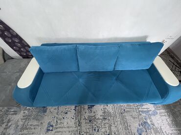 двухяростный диван: Гарнитур для зала, Диван, цвет - Голубой, Б/у