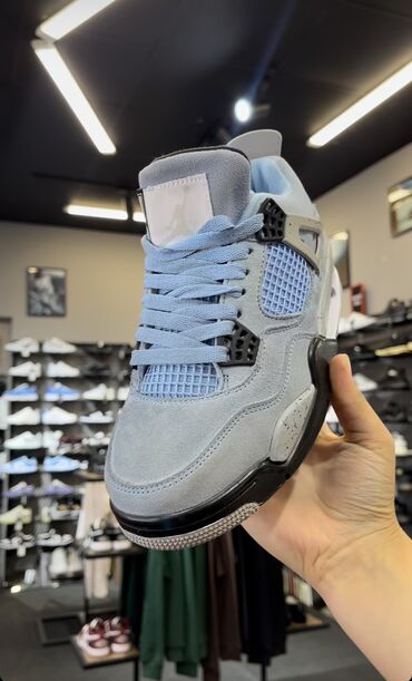 обувь jordan: Продаю Jordan 4