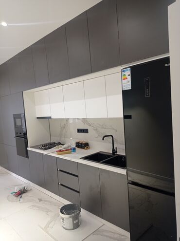 шкаф в коридор: Кухонный гарнитур, Шкаф, цвет - Коричневый, Новый