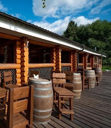 kafe ucun bar: Restoran, yay kafe və küçə ticarəti üçün Taxta dekorativ çellek masa — 6