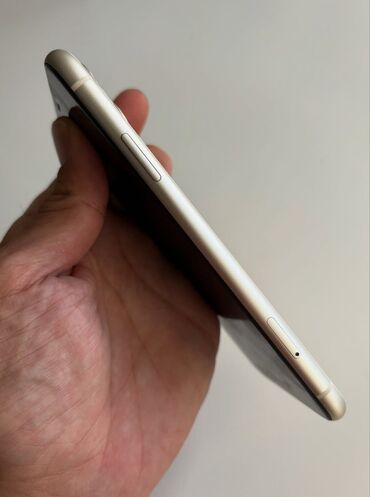 Apple iPhone: IPhone 11, 128 GB, Ağ, Face ID — 6