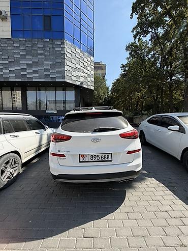 продаю tucson авто: Hyundai Tucson: 2019 г., 2.4 л, Автомат, Бензин, Кроссовер — 4