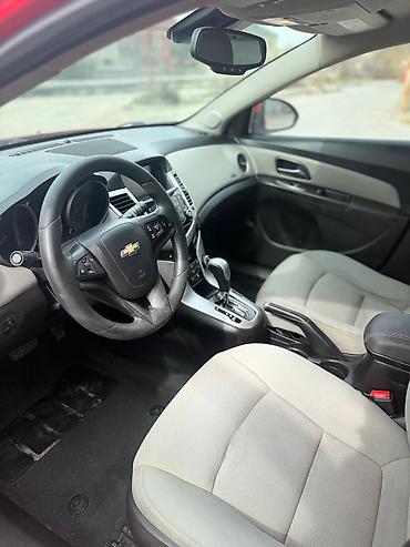 cruze led: Chevrolet Cruze – Qırmızı sedan - Kuzov: sedan, parlaq qırmızı rəng - — 8