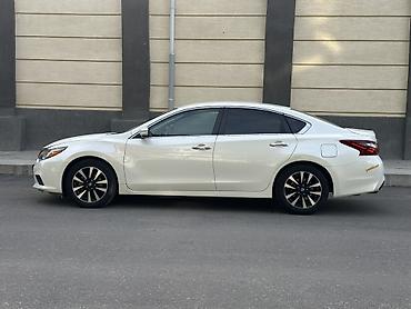 х трейл: Nissan Altima: 2018 г., 2.5 л, Автомат, Бензин, Седан — 3
