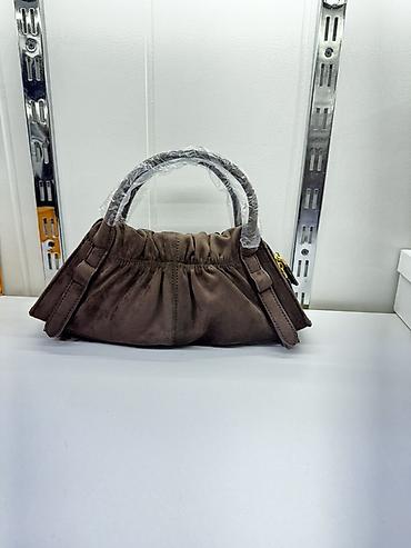 мужские кожаные барсетки бишкек: Классическая сумка, Marc Jacobs, Материал: Замша, Застежка на молнии, Женские, Новый — 3