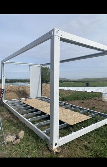 Торговые контейнеры: Модульные блок‑контейнеры/бытовки на металлическом каркасе Описание — 3