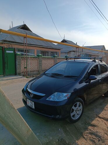 хонда продаю или меняю: Honda Fit Aria: 2003 г., 1.5 л, Вариатор, Бензин, Седан