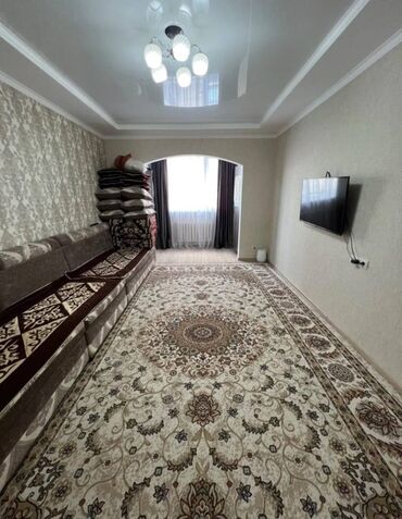 квартира в аренду в оше: 1 бөлмө, 45 кв. м, 106-серия, 1 кабат, Евроремонт