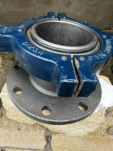 Metal məhsulları: Məhsul: Dixon 4" FIG 200/206 flanşlı sürətli birləşdirici (Hamer Union — 1
