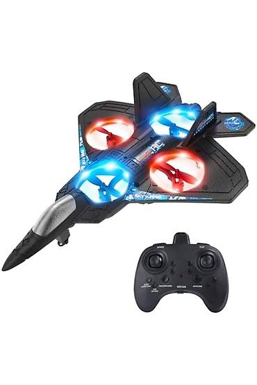Uzaqdan idarə olunan LED işıqlı RC qırıcı təyyarə dron. - 2.4 GHz