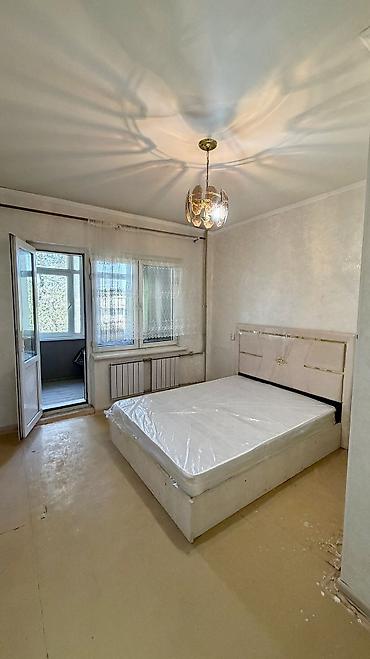 бассейе: 2 комнаты, 50 м², 105 серия, 4 этаж, Старый ремонт — 3