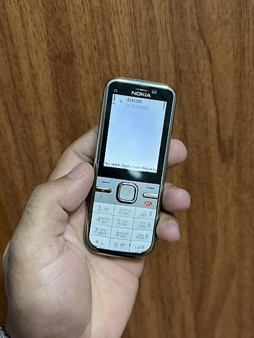 nokia magic max pro: Nokia C5, Düyməli — 3