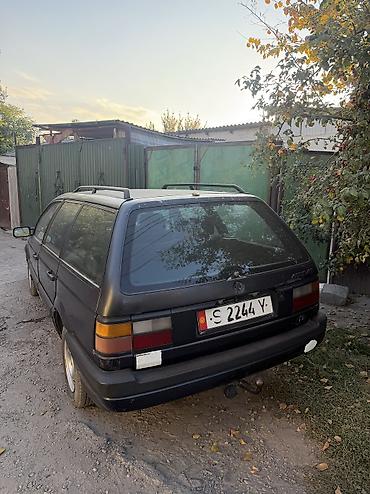 pass: Volkswagen Passat: 1992 г., 1.8 л, Механика, Бензин, Универсал — 3
