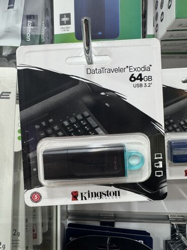 playstadion 3: Flash kart Kingston, 64 GB, USB 3.2, Yeni