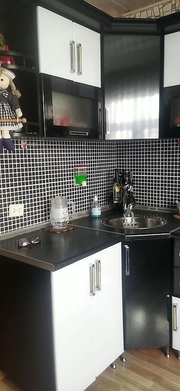 Köhnə tikili: Bakı, NZS, 3 otaqlı, Köhnə tikili, 64 kv. m — 6