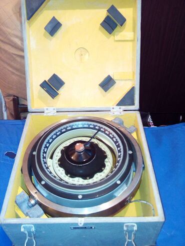 Digər kolleksiyalar: Компас КМ145 новый, СССР. Satış nağd və ya hesabıma bank köçürməsi — 10