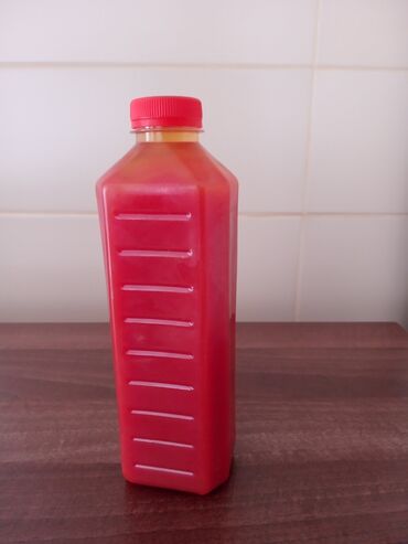 Ostali proizvodi za kuću: Nove plastične i staklene flaše