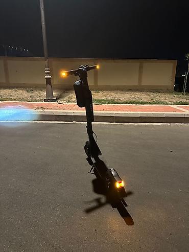 electro gitara: İşlənmiş Elektrik samokat 10", 501 - 750 Vt, 16 - 25 km/s, Pulsuz çatdırılma — 7