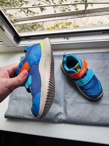 nike react: Продаю детские летние кроссовки в отличном состоянии. 31 размер. 1000 — 5