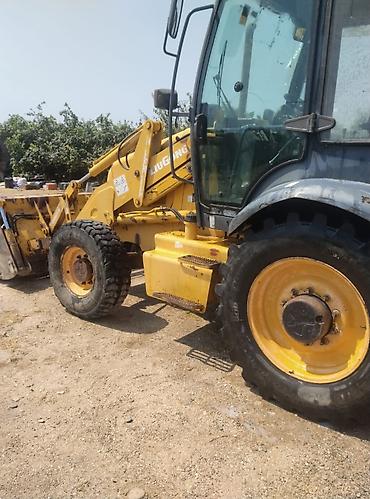 yan guzgulər s: Traktor 2012 il, 60 at gücü, motor 4 l, İşlənmiş — 1