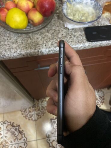 Apple iPhone: IPhone 11 Pro, 64 GB, Space Gray, Face ID — 3