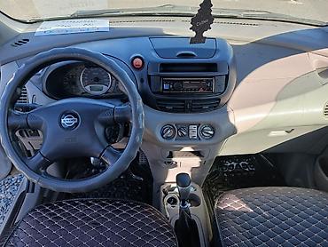 w210 e50: Nissan Almera Tino: 2001 г., Минивэн — 3