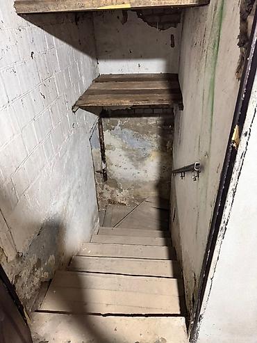 Продажа коттеджей и домов: Кирпичный 3х комнатный дом, участок 8 соток. Гараж/бокс капитального — 16