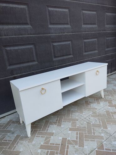 tv stand baku: Yeni, Düz TV altlığı, Polkalı, Türkiyə