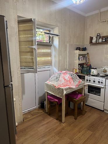 105 с: 1 комната, 35 м², 5 мкр 105 серия, 1 этаж, Свежий ремонт — 3