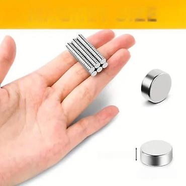 maxi staklene case: Neodimijumski disk magneti dimenzija 3x1 mm 100/1 NOVO. Mali, okrugli — 6