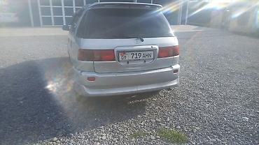 Транспорт: Toyota Ipsum: 2000 г., 2 л, Автомат, Бензин, Минивэн — 4