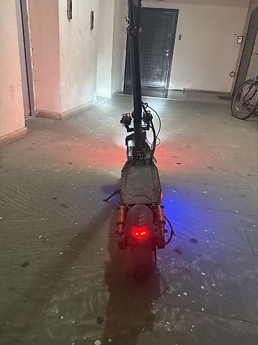 skuter adapteri: SATILIR!! max suret 70 mesafe 40-45 tam şarj vaxti 4-5 saat adapter — 2