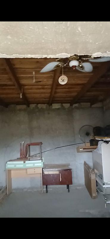 Otaqların uzunmüddətli kirayəsi: Satilir– geniş, işıqlı otaq Xüsusiyyətlər: - Taxta tavan və döşəmə — 7