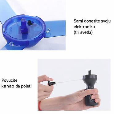 Ostalo: Nov svetleći leteći disk. Ima tri LED boje crvena, zelena i plava — 9